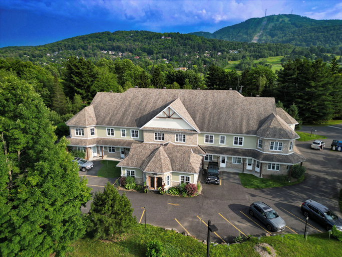 Front of property 3, Champlain Condo 102, La Haute-Yamaska
