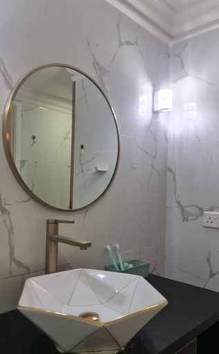 Bathroom 3, Glorious Service Suite at Times Square, Kuala Lumpur