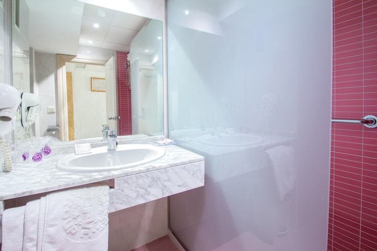 Bathroom 4, Servigroup Torre Dorada , Alicante