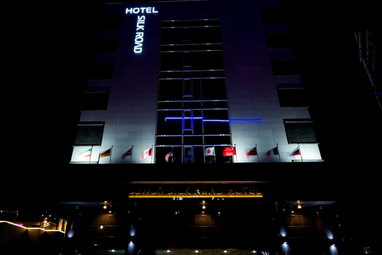 Exterior & Views 4, Reborn Suwon Silkroad Hotel, Suwon
