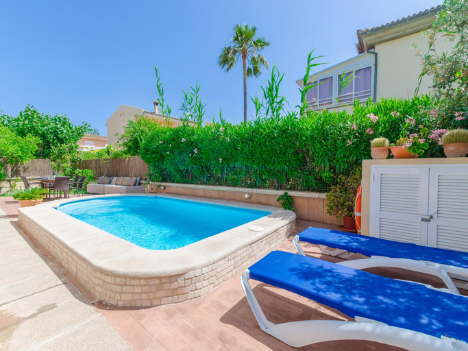 Sport & Beauty 4, Es Repos - Villa With Private Pool. Free Wifi, Baleares