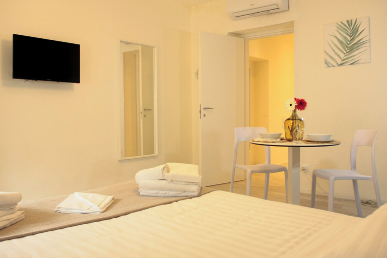 Bedroom 3, Italianway - The B Village New, Milano