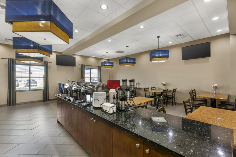 Food & Drinks 5, Best Western Plus Williston Hotel & Suites, Williams