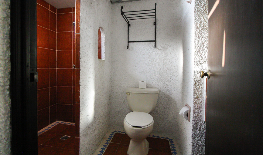 Bathroom 4, Hotel Xbalamque Resort & Spa, Isla Mujeres