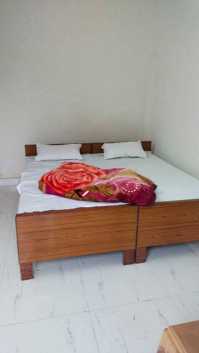 Room 3, Athithi Homestay, Jaunpur
