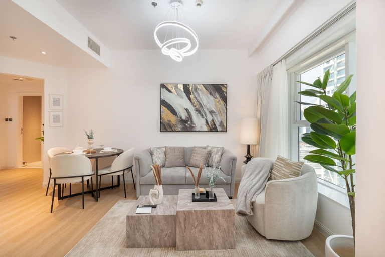 Room 3, Sleeps 4 in This 2 Bedroom Apartment in Dubai Gate 2, Dubai
