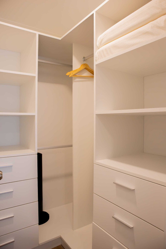 Room 5, w Charming 2BR Stay in Miraflores, Lima