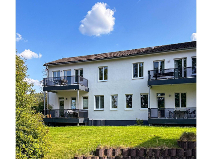 5, moderne Ferienwohnung mit Balkon in Zuschen, Hochsauerlandkreis