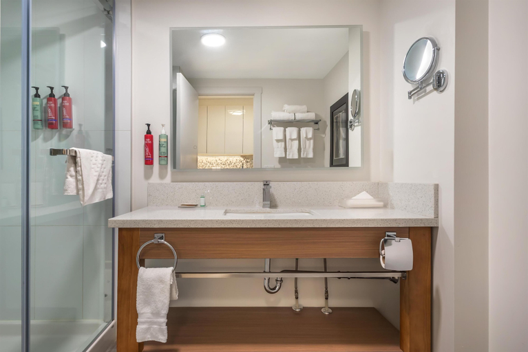 Bathroom 4, Executive Residency by Best Western Calgary City View North, Division No. 6