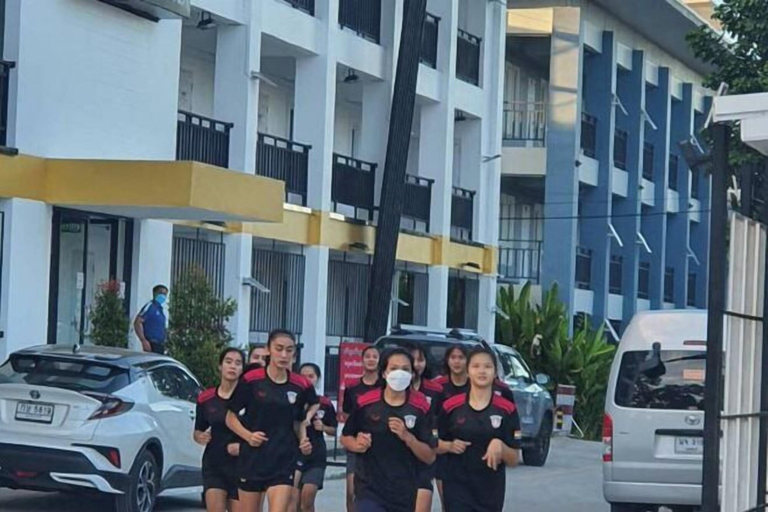 Parking, Babaline Hotel, Muang Si Sa Ket