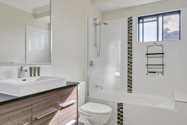 Bathroom 2, Bright 2-bed With Private Balcony & Serene View, Kedron