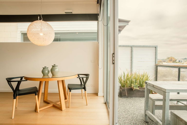 Room 2, Aquabelle Six - the Perfect Rye Couples Retreat, Melbourne