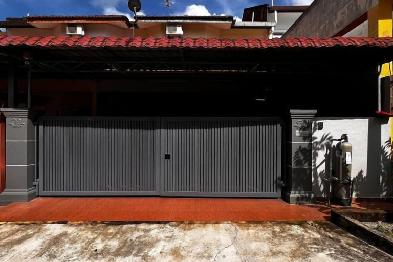 Exterior 4, Seremban-Spacious-Lovely-Home-Bkt Chedang-S2-10R4B, Seremban