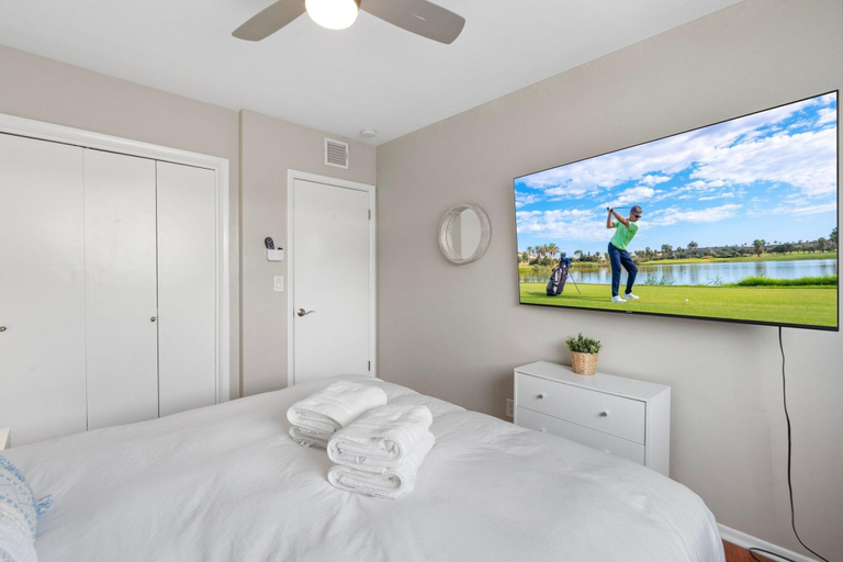 Room 5, Edgemont in Scottsdale, Maricopa