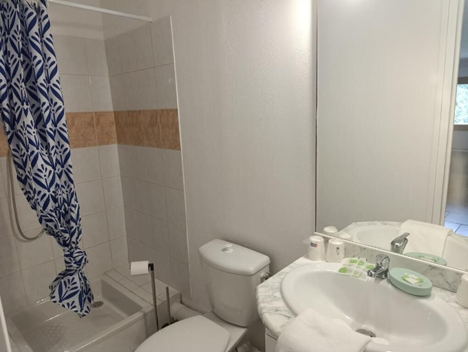 Bathroom, Le bistrot du berger, Alpes-de-Haute-Provence