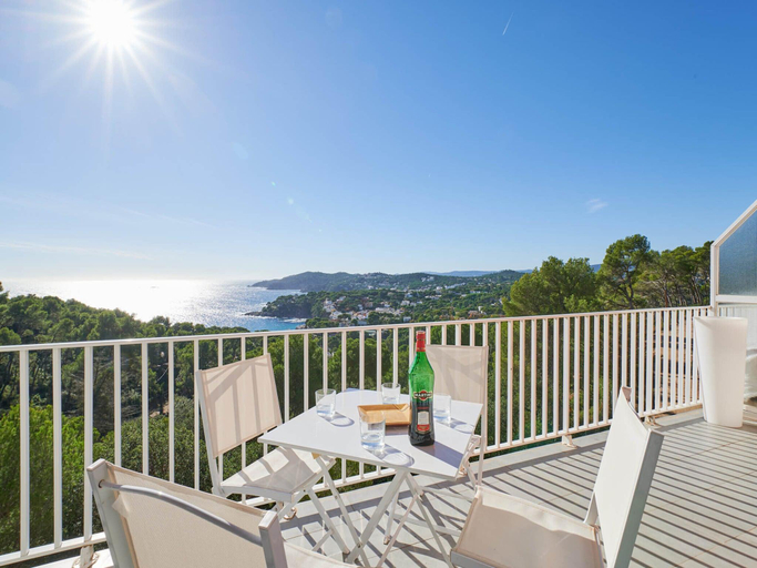 3, Beautiful Apartment in Costa Brava, Girona