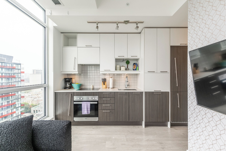 Private kitchen 4, The Sofitel Stays, Toronto
