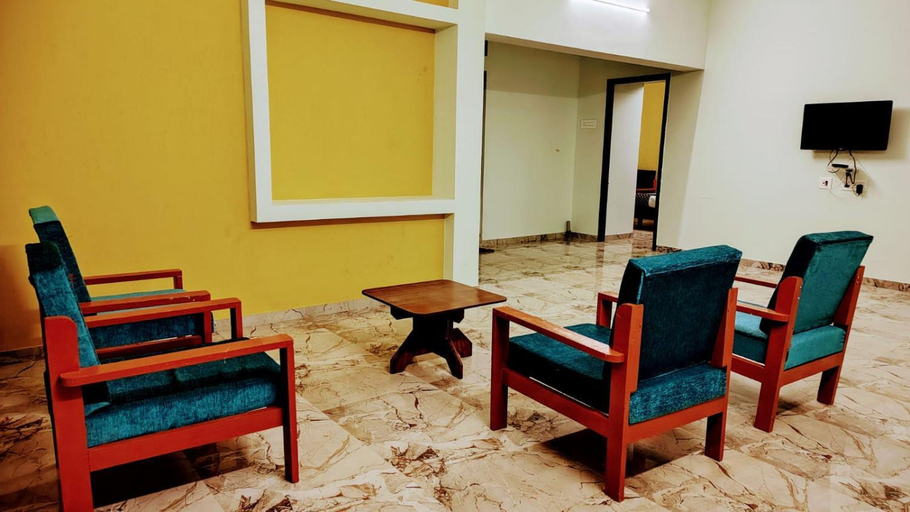 2, Naadi Grand Inn, Thanjavur