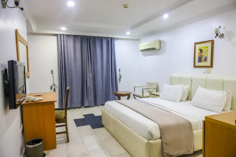 2, 3J's Hotels & Apartments, AbujaMun