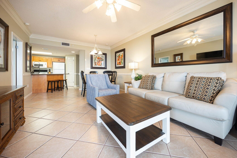 Living area 5, Phoenix X 211 2 Bedroom Condo, Escambia