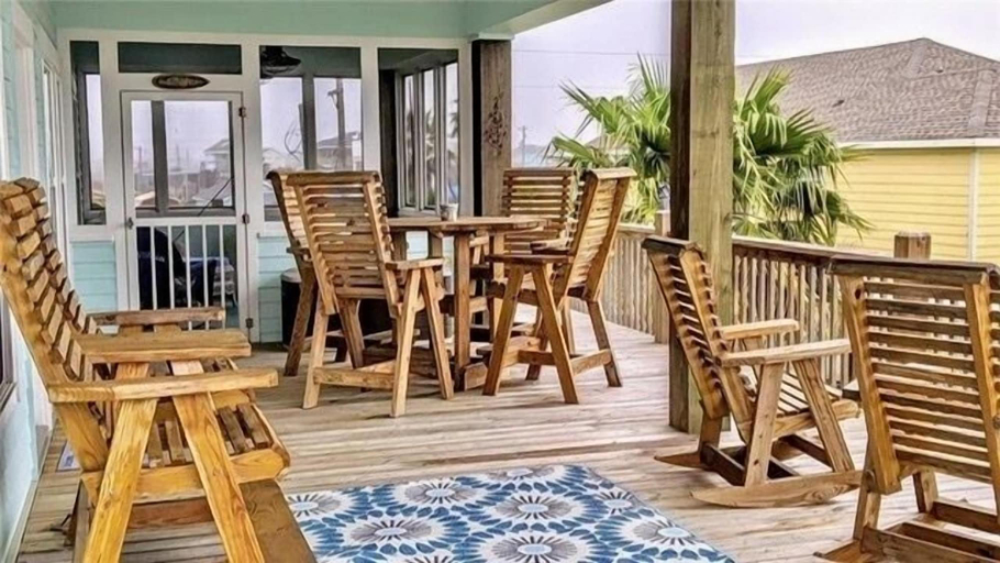 Balcony, Reader's 3 Bedroom Home by RedAwning, Galveston