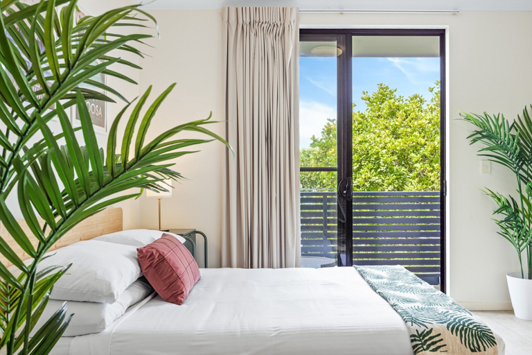 Room 5, Comfy Studio Apartment in Marcoola Beach, Maroochy - Coastal North