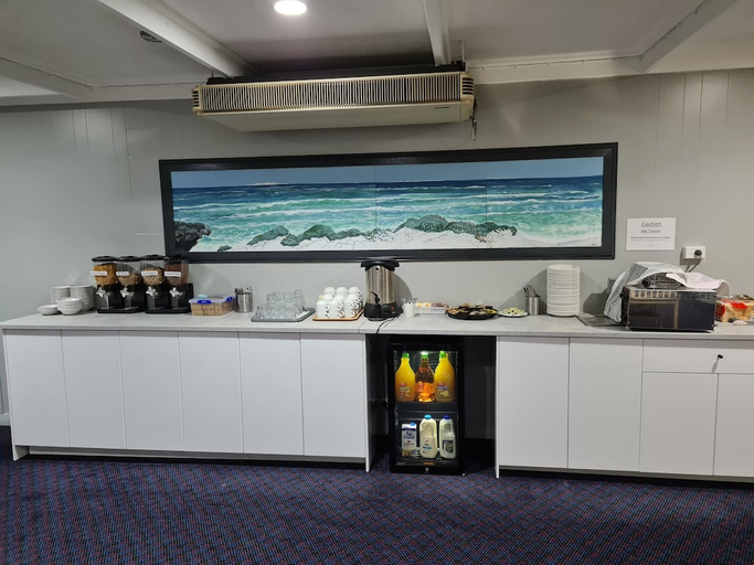 Food & Drinks 4, Ceduna East West Motel, Ceduna