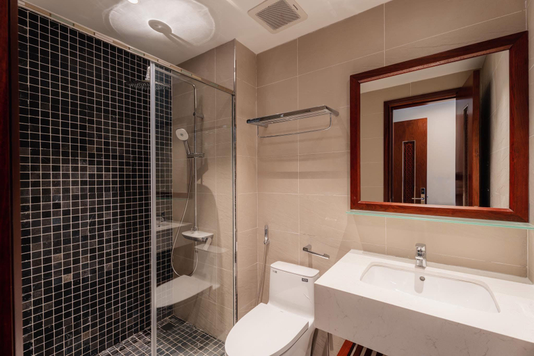 Bathroom 2, May Casa, Sa Pa