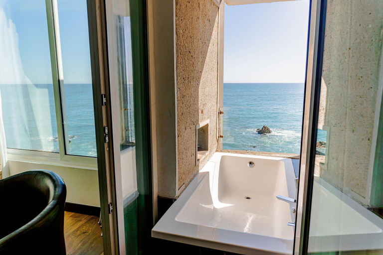 Bathroom 4, Radisson Blu Acqua Hotel & Spa Concon, Valparaíso
