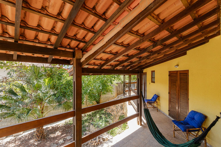 Room 4, Casa com Piscina Sal o de Jogos e Churrasqueira, Mairiporã