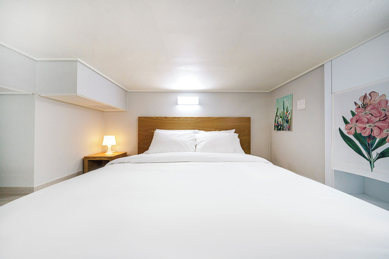 Bedroom 4, Parkview Terrace Hotel, Paju