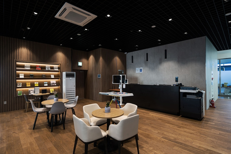 Food & Drinks, Blue Ocean Residence Hotel, Jung
