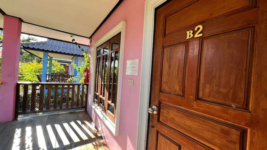 Exterior & Views 5, Chatchawan Resort, Muang Uttaradit