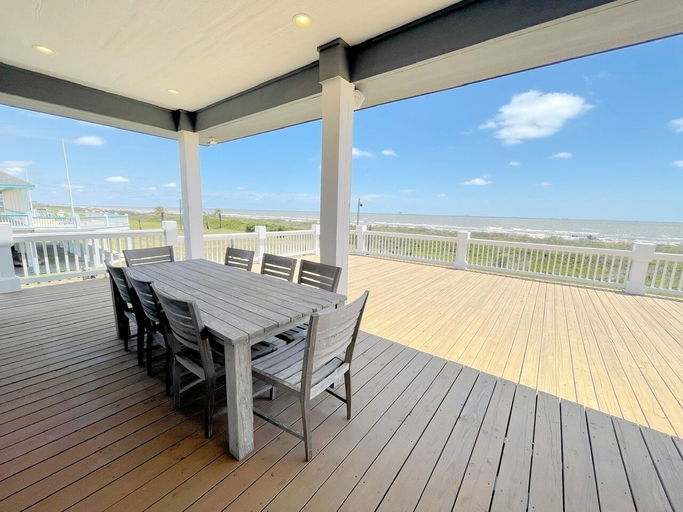 Balcony 2, Ocean One 4 Bedroom Home by RedAwning, Galveston
