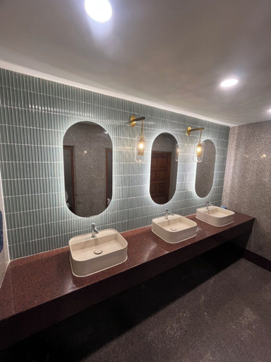 Bathroom 4, Hatyai Merridian Hotel, Hat Yai