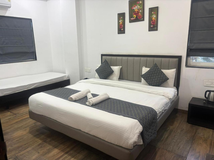 Bedroom 2, Sunny Executive, Satara