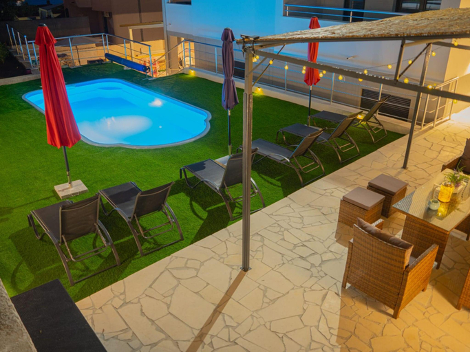 Sport & Beauty 5, Apartments Neli, Okrug