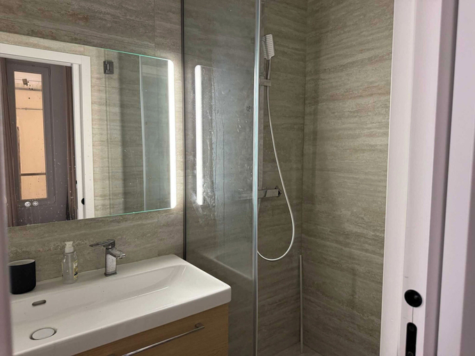 Bathroom 3, Modern Studio - 2 P - Montreuil, Seine-Saint-Denis