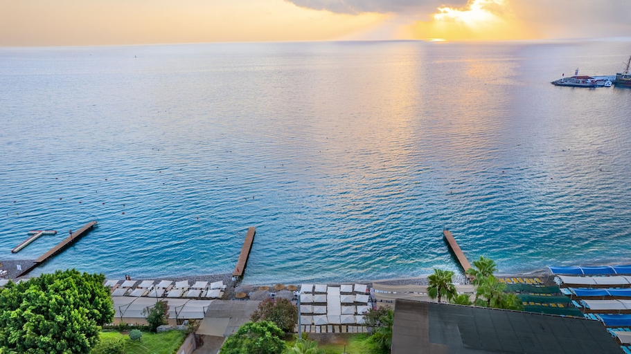 Exterior & Views, Viking Beach Hotel, Kemer