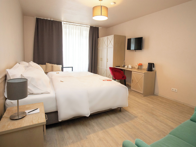 Bedroom 3, Hotel Deutsches Theater Landwehrstraße, München