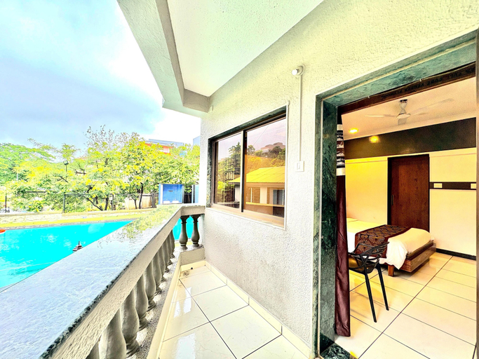 Room, Honey Bee - A Boutique Resort, Pune