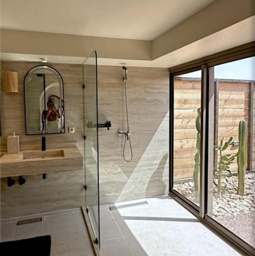 Bathroom 4, Agafay Luxury camp, Marrakech