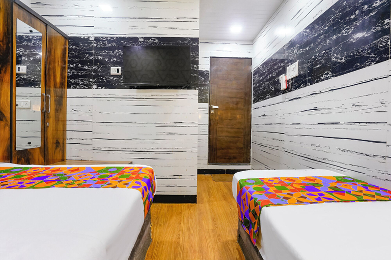 Room 5, Via The Sunset Avenue Mumbai, Mumbai Suburban