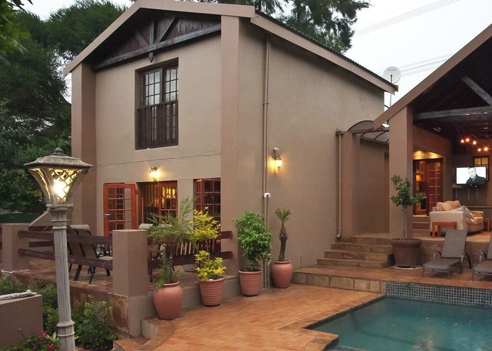 Exterior & Views 2, Paulshof Guesthouse, City of Johannesburg