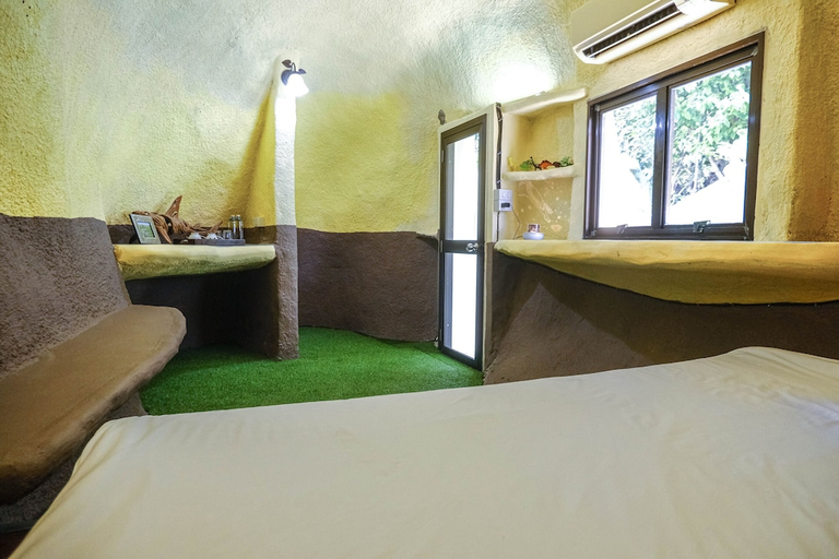 Bedroom 2, Bangmara Hill, Takua Pa