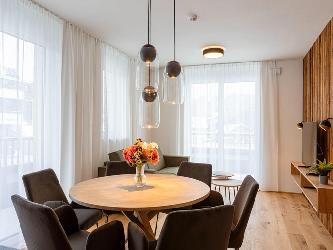 5, Exclusive apartment with terrace, Landeck
