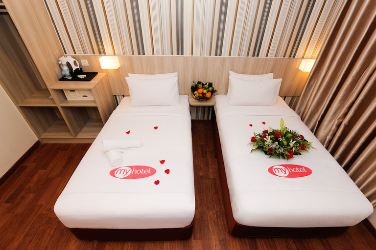 bedroom 16