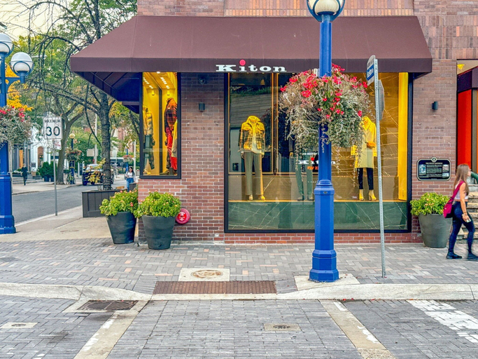 Exterior & Views 2, Bellair Yorkville, Toronto