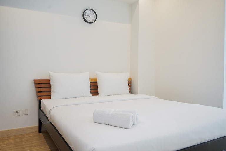 Bedroom 3, Cozy And Spacious 1Br Apartment At Branz Bsd, South Tangerang