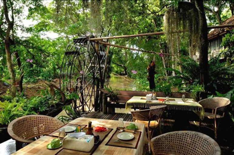 Food & Drinks, Fern Paradise, San Sai